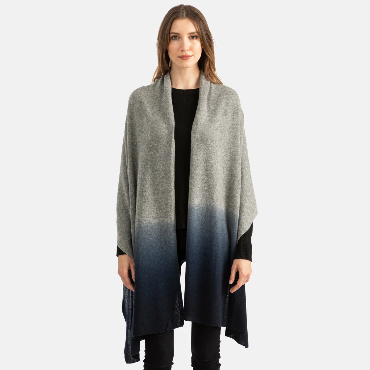 Amicale Cashmere Shop 27 Amicale Cashmere Shop -Amicale Cashmere Shop a2
